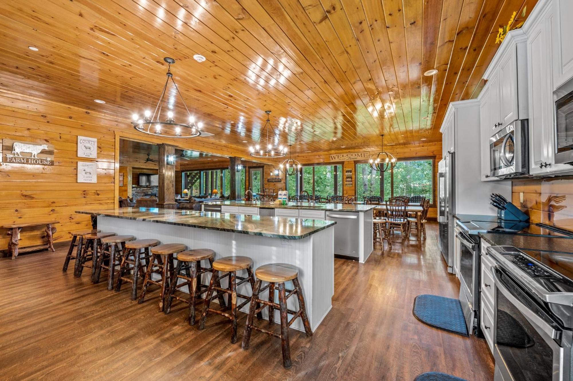 The Big Oak Lodge By Stony Brook Cabins Gatlinburg Exterior photo